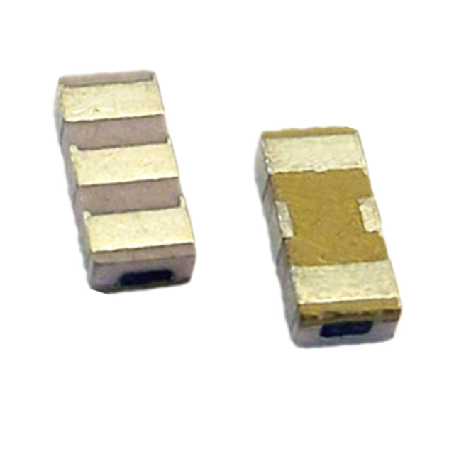 CERAMIC RES 7.2MHz 15pF SMD4520