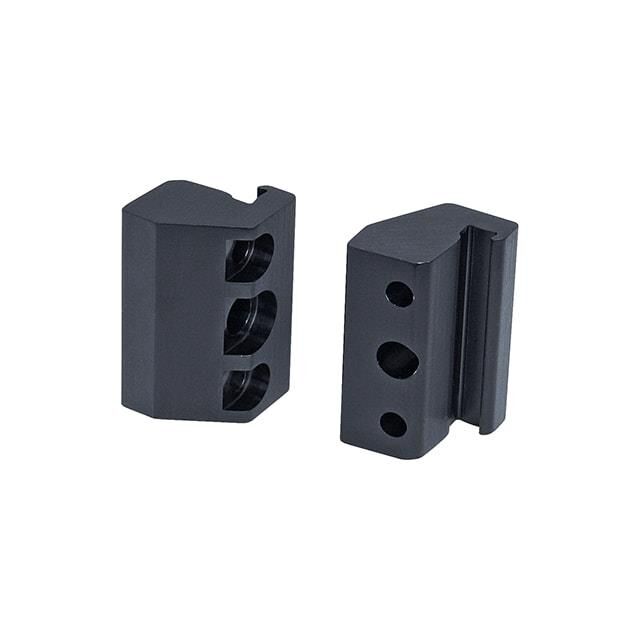 LC40B Mounting Clamps, Set of 2