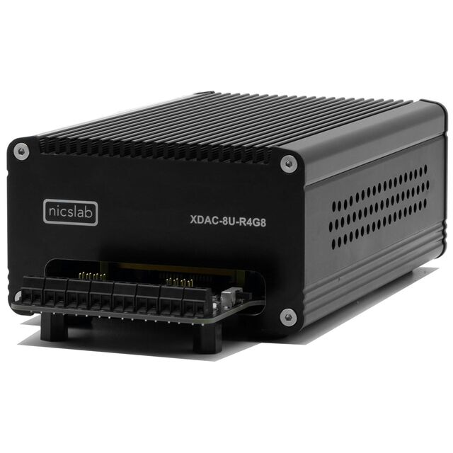 XDAC-8U-R4G8 Premium